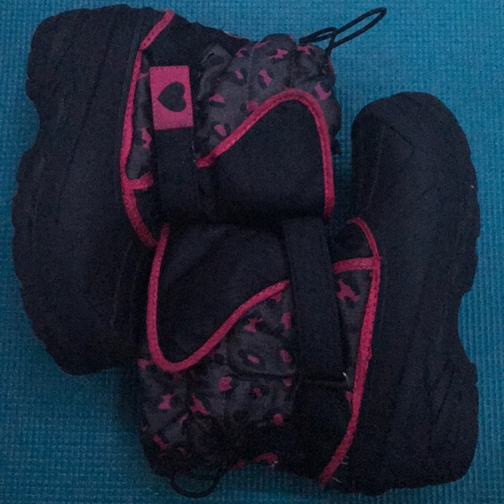 Size 3 Athletech heavy duty winter boots